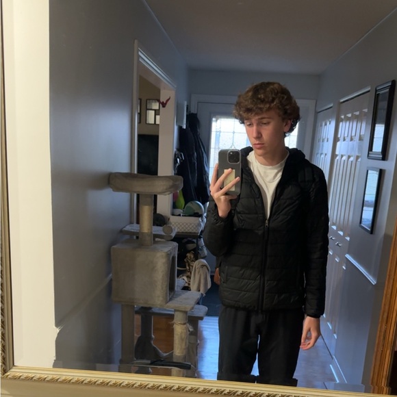 Meet your Posher, Eric - Picture 1 of 1